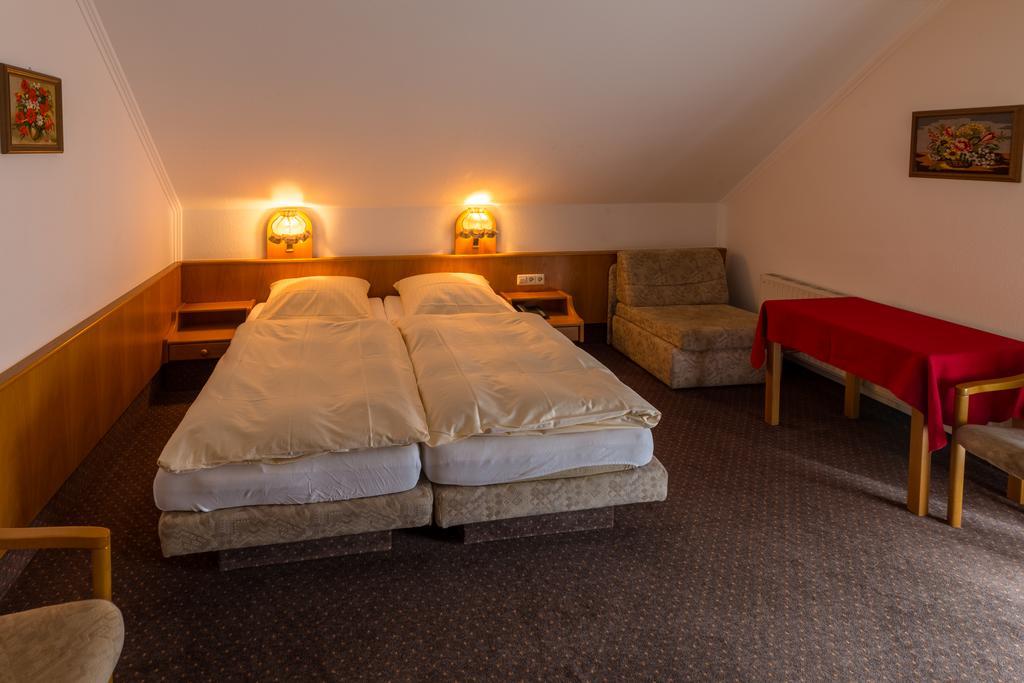 Hotel Restaurant Berghof Sohren Dış mekan fotoğraf